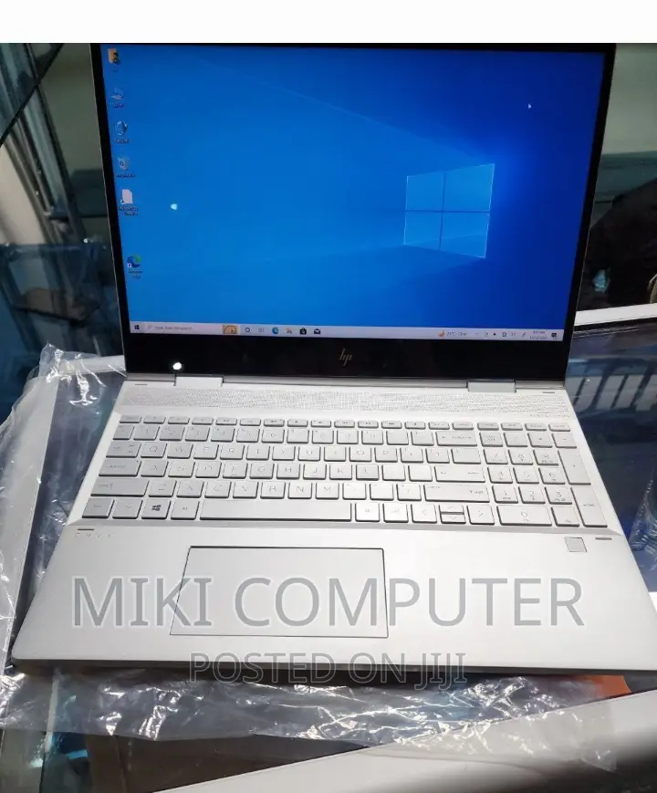 New Laptop HP Envy X360 8GB Intel Core I7 SSD 512GB