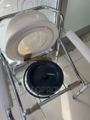 Bedside Commode Chair, Portable Toilet, Supports Bariatric