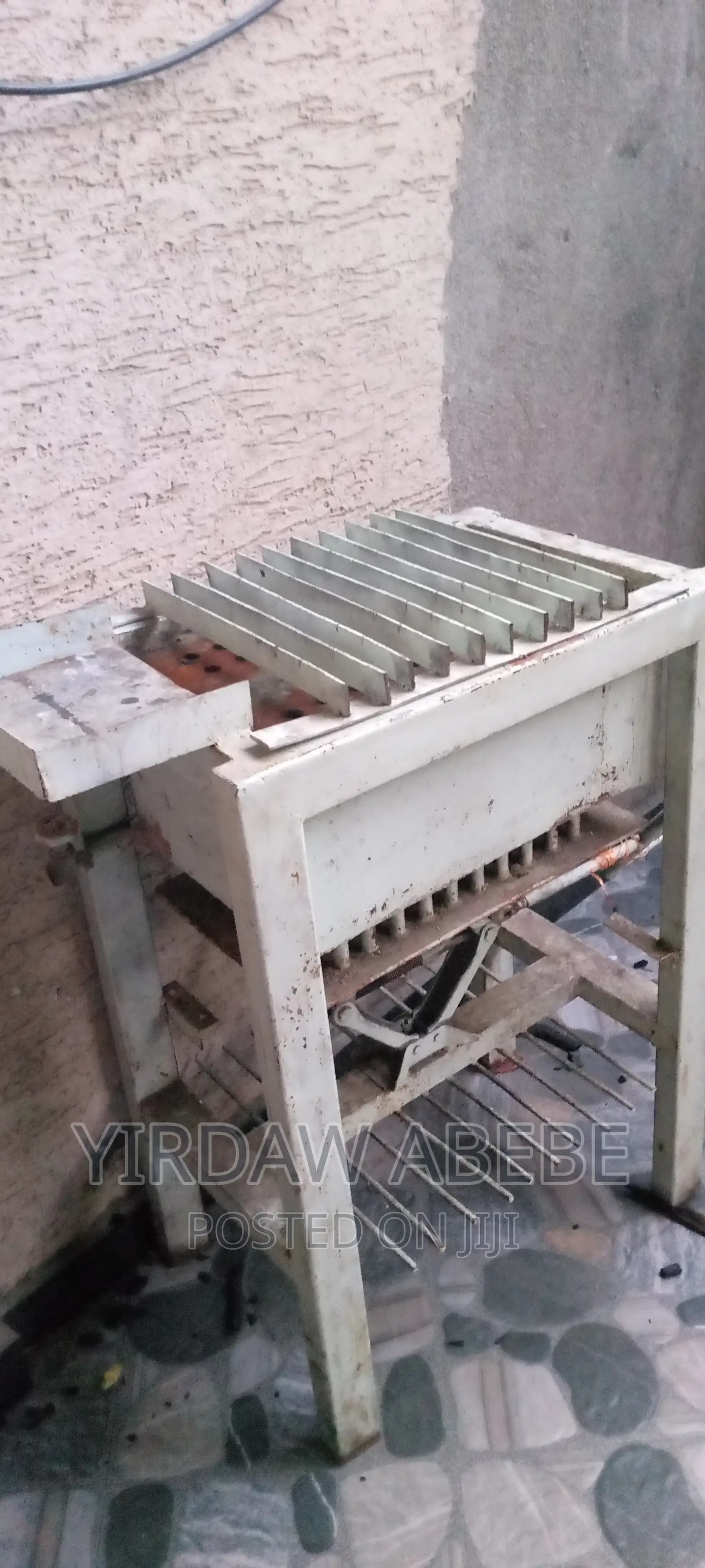 Candle Making Machine/ ሻማ ማምረቻ ማሽን