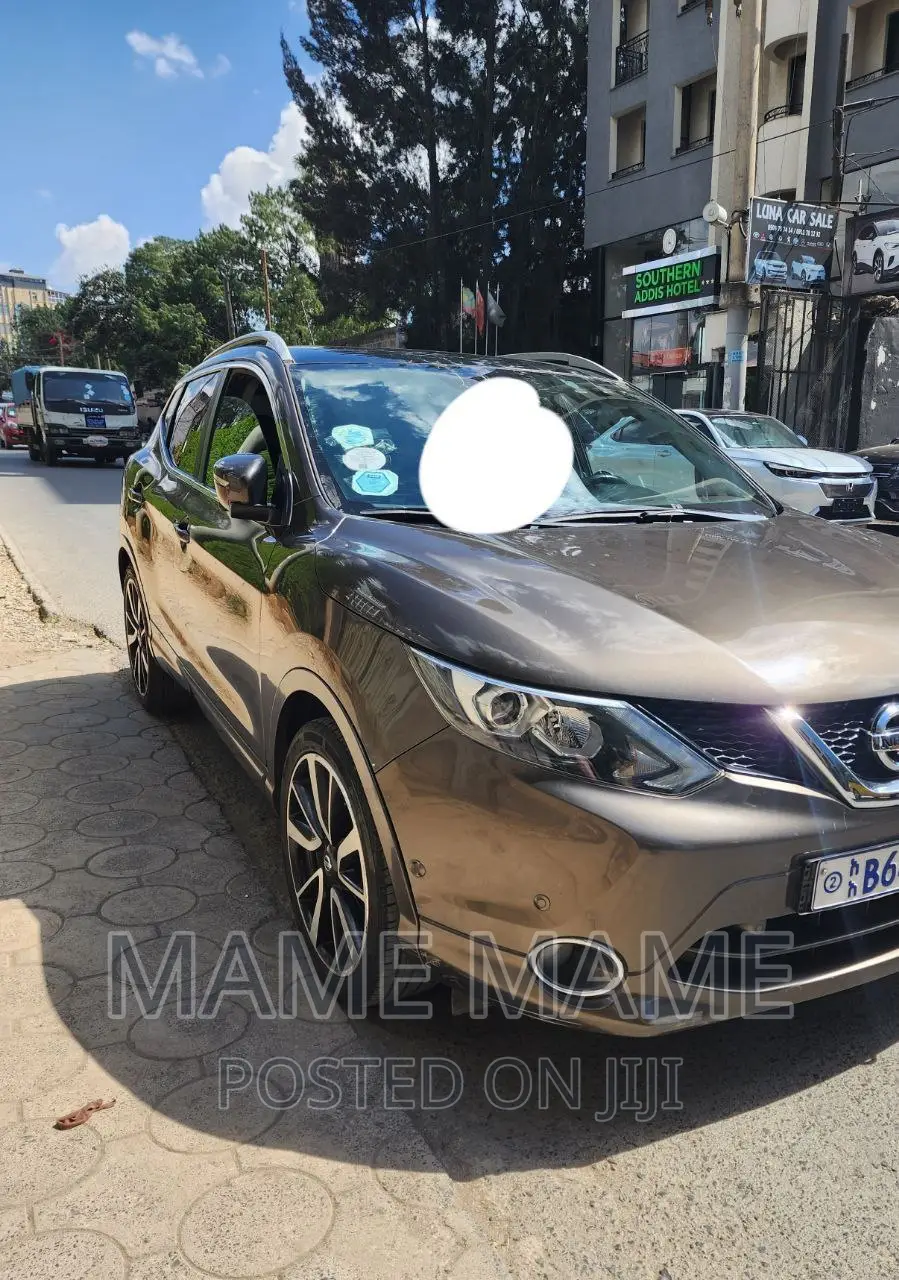 Nissan Qashqai 2016 Gray