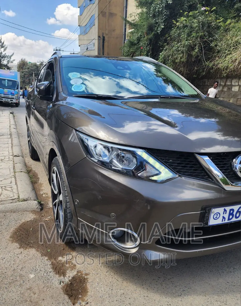 Nissan Qashqai 2016 Gray