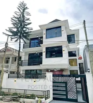 5bdrm House in Bole for sale