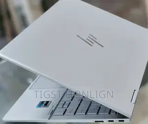 New Laptop HP Envy X360 8GB Intel Core I7 SSD 512GB