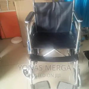 Wheelchair_folding Wheelchairs -KRAFT 704A Wheelchair-Ky-809