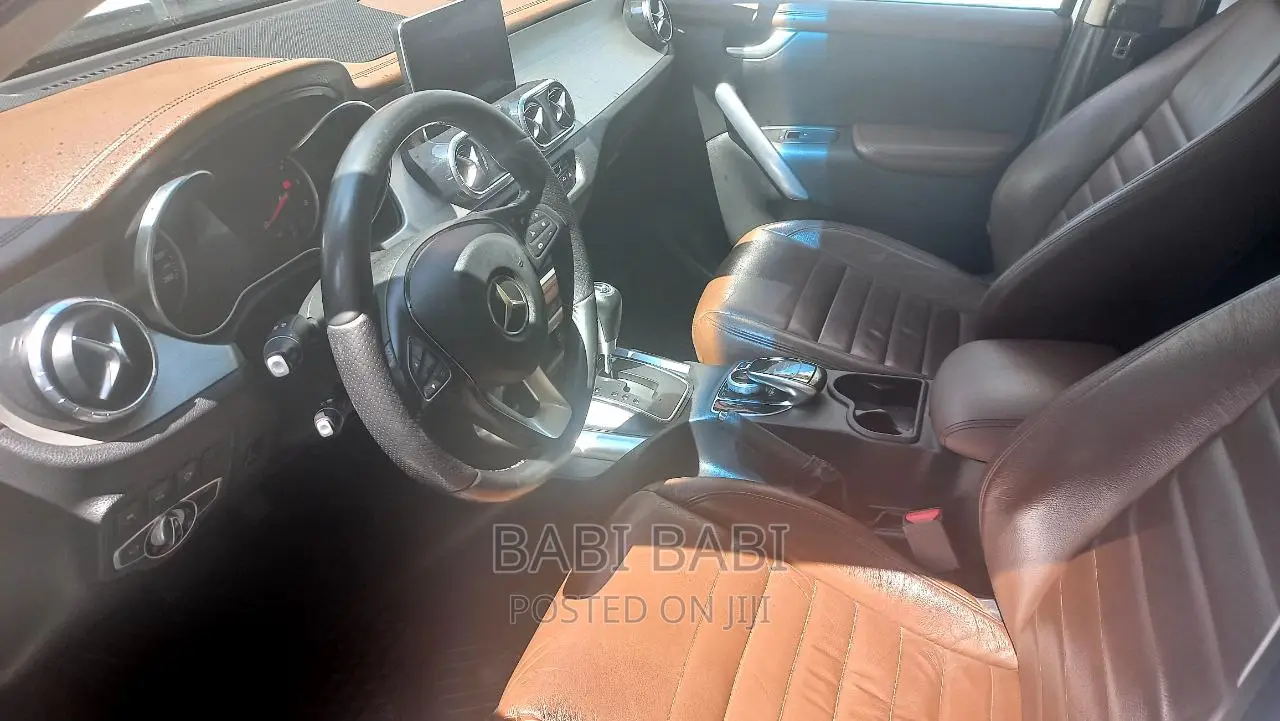Mercedes-Benz X Class 2018 White