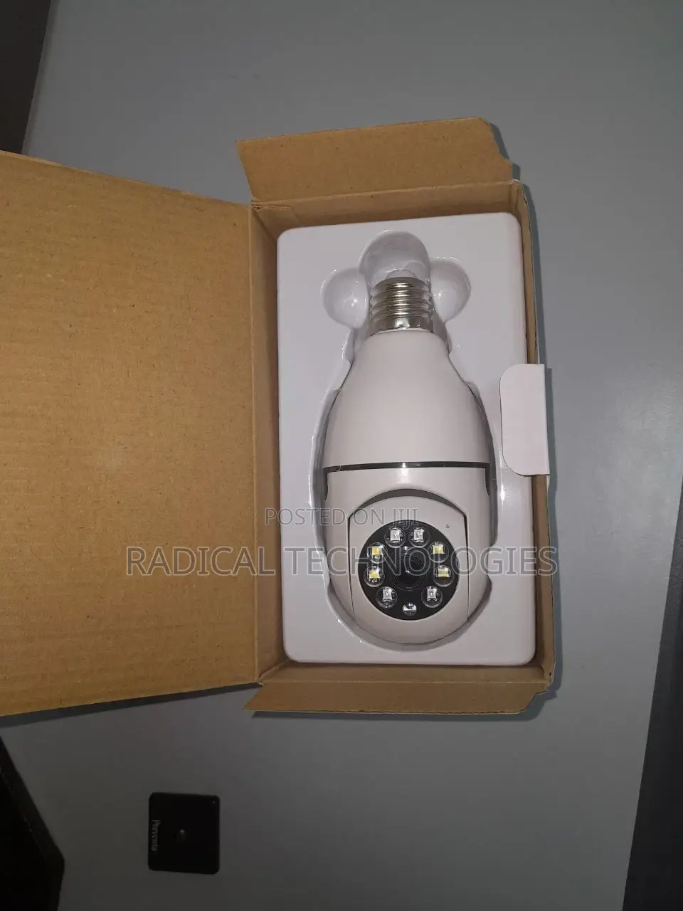 360 ° Panoramic Bulb Camera