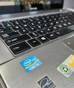 New Laptop Toshiba Satellite C850 6GB Intel Core i5 HDD 700GB