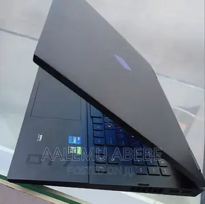 New Laptop HP Omen 17 16GB Intel Core I7 SSD 2T