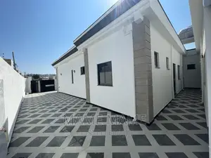 6bdrm Villa in Addis Abeba, Yeka for sale