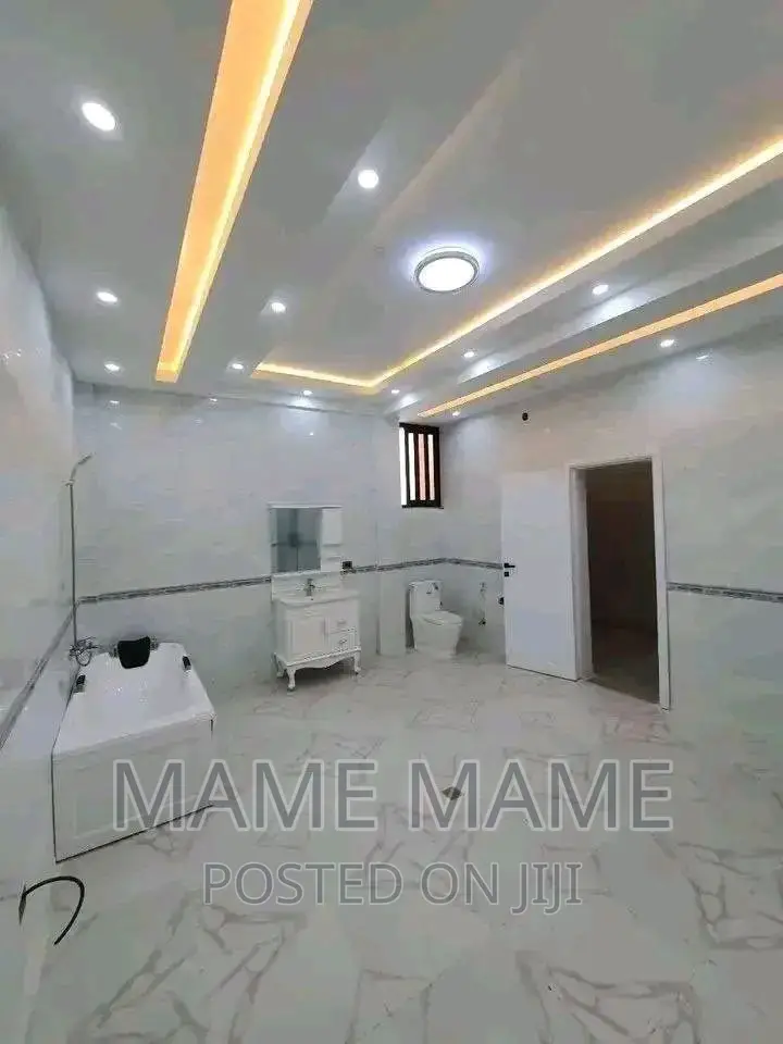 6bdrm House in Addis Abeba, Bole for sale