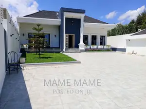 5bdrm Villa in Addis Abeba, Bole for sale