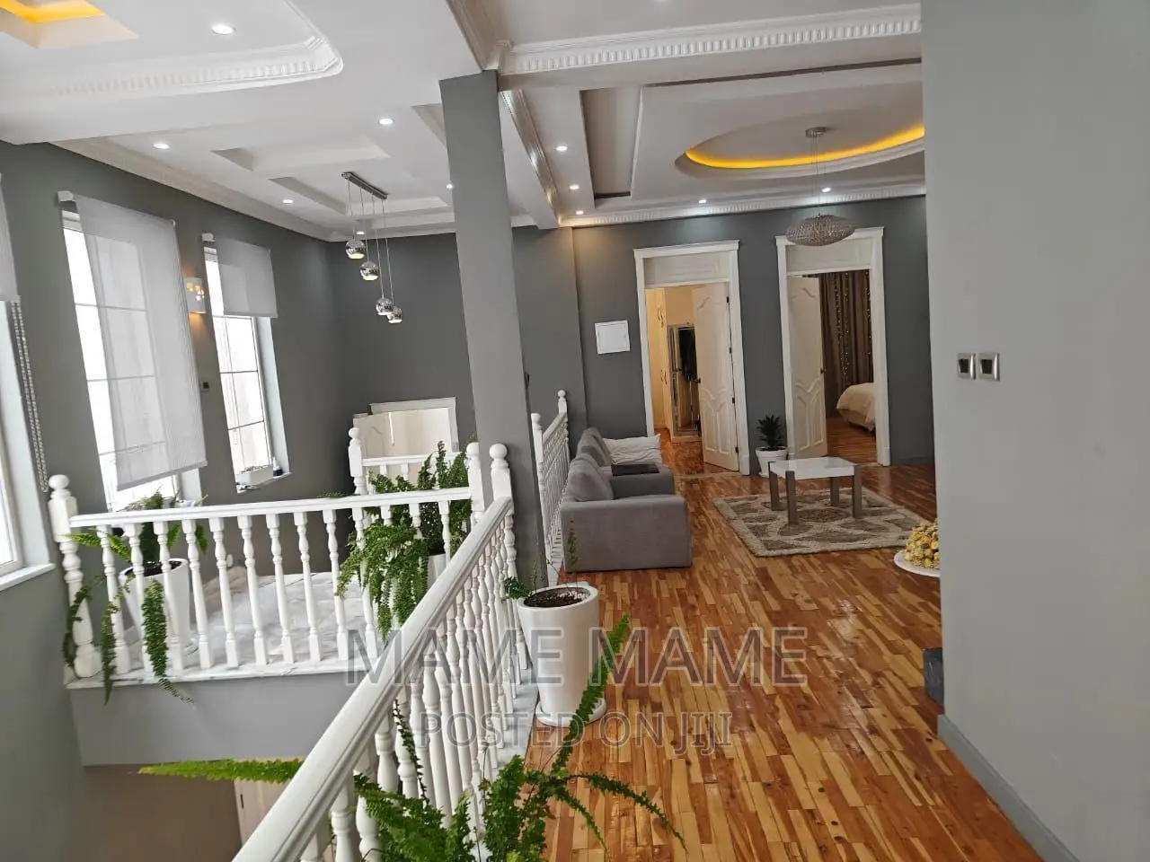 8bdrm House in Addis Abeba, Bole for sale