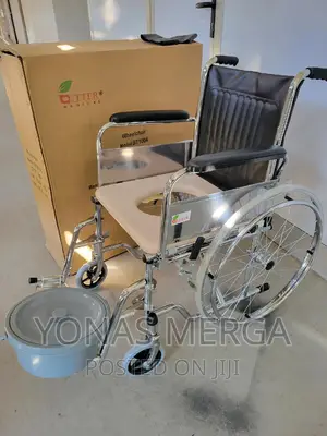 Wheelchair/Simple to Manoeuvre Yet Sturdy Enough to Support