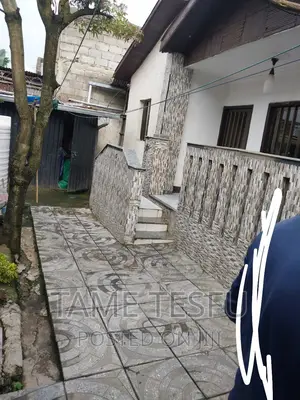 Furnished 3bdrm Villa in Yeka Kotobe for sale