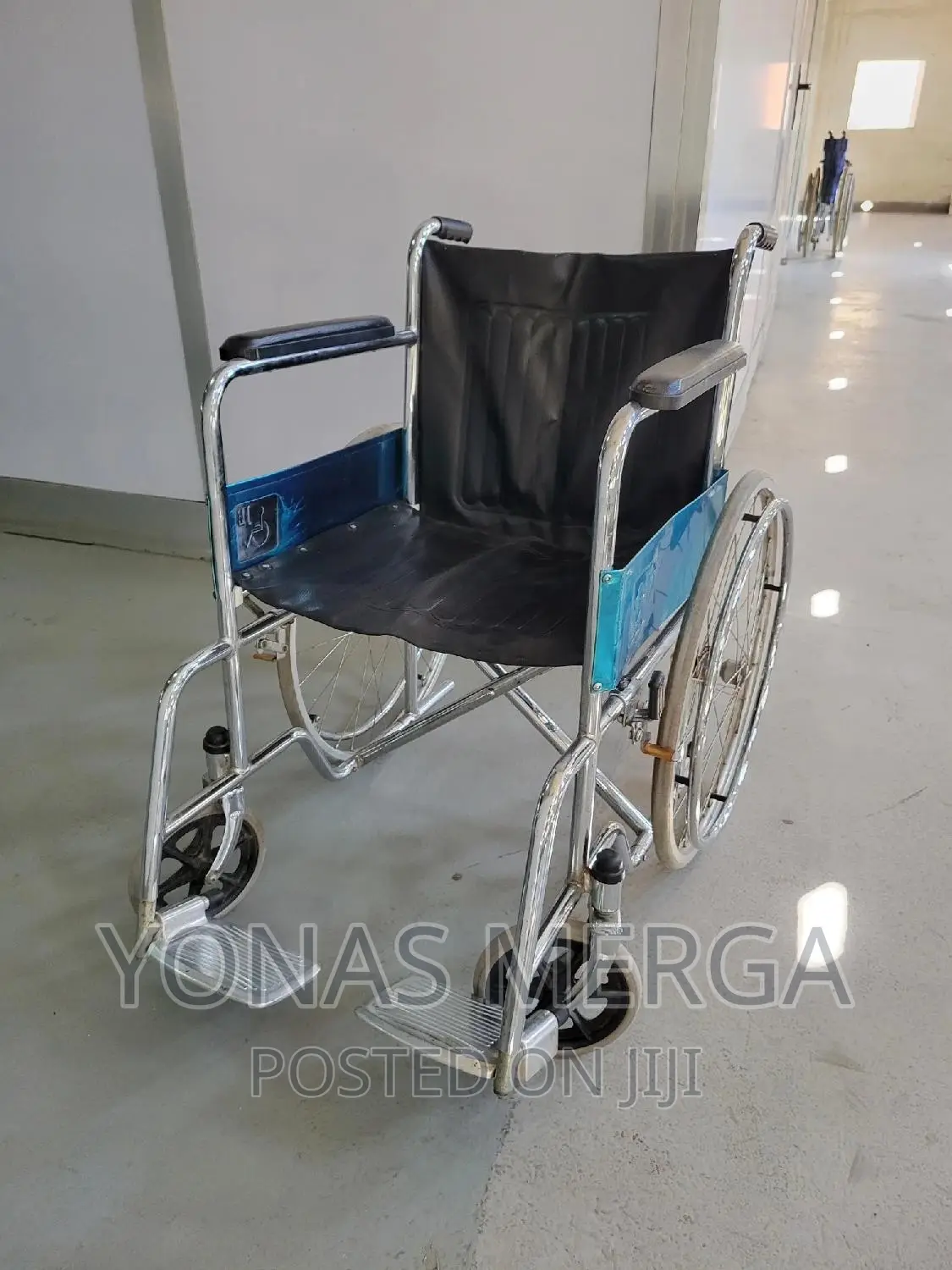 Used Wheelchair_car-Friendly:Effortless Store the Wheelchair