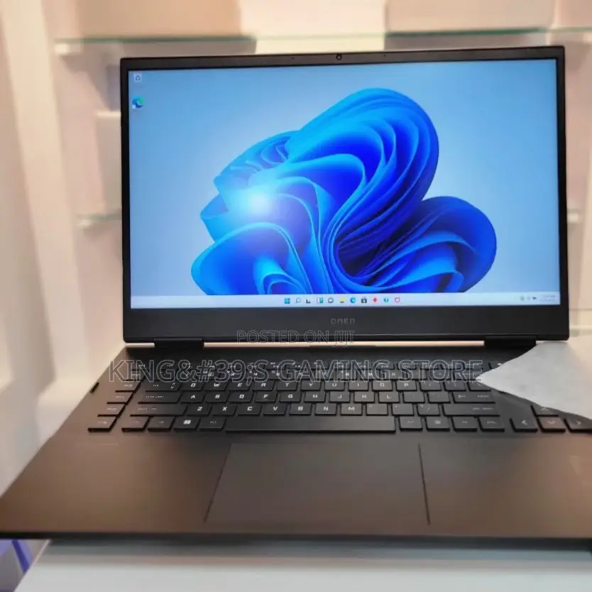 New Laptop HP Omen 17 32GB Intel Core I7 SSD 2T