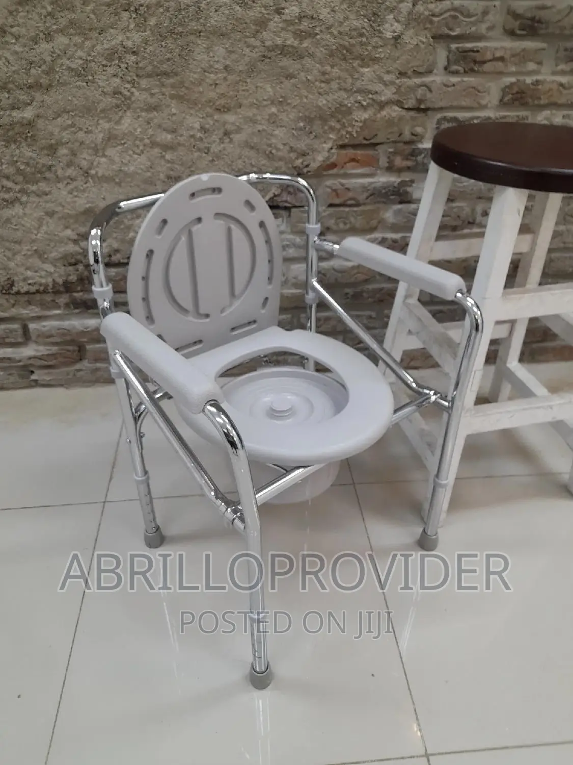 Commode Chair/Toilet Chair/Folding Chair/Commode Chair/Chair