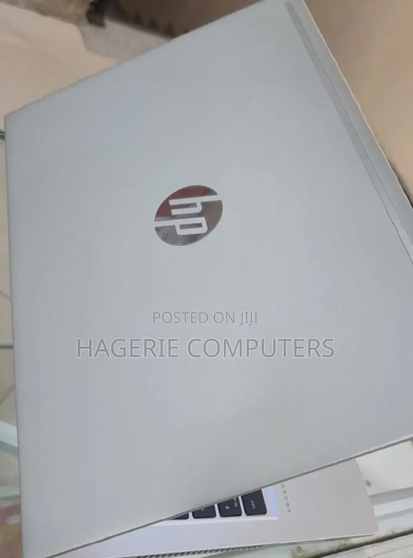 New Laptop HP 430 G5 8GB Intel Core I5 SSD 256GB