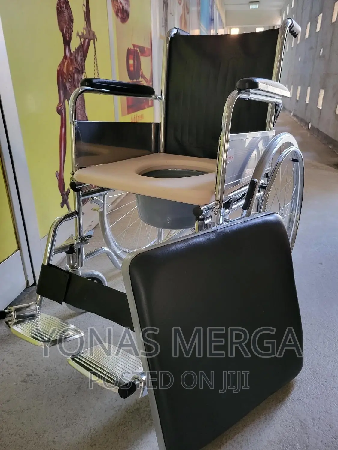 Toilet Wheelchair MULTI-USE MOBILITY:For Elderly Ordisabled