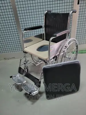 Toilet Wheelchair Take Care of the Elderly, More at Ease