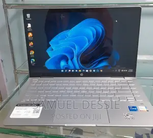 New Laptop HP Pavilion 13 X360 8GB Intel Core I5 SSD 512GB