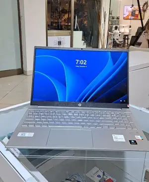 New Laptop HP Pavilion 15z 16GB Intel Core I5 SSD 512GB