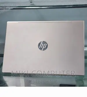 New Laptop HP Pavilion 15 8GB Intel Core I7 SSD 256GB