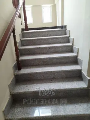 5bdrm Villa in የግል, Bole for sale
