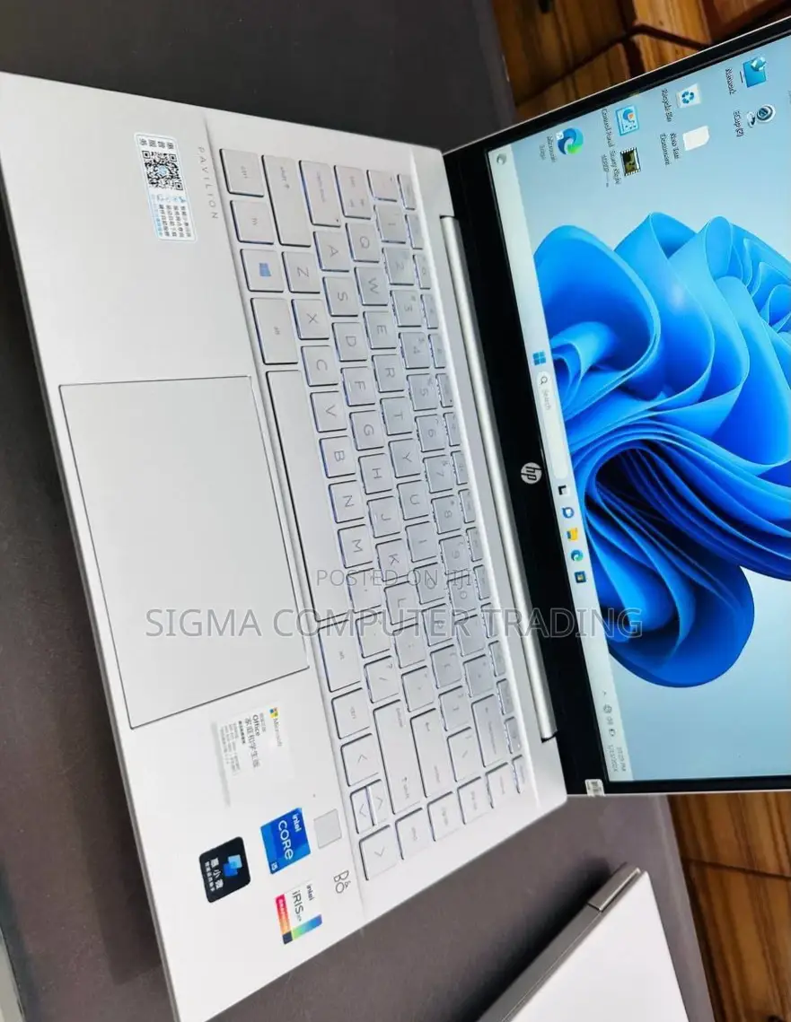 New Laptop HP Pavilion 15 16GB Intel Core I5 SSD 512GB