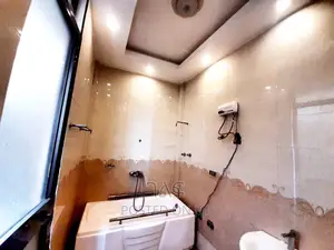 5bdrm House in የግል ቅንጡ መኖሪያ ቤት አያት, Bole for sale