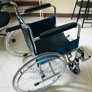 Normal Wheelchair PATIENT TRANSFER WHEELCHAIR Model: Py-Wc,
