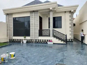 3bdrm Villa in የግል, Bole for sale