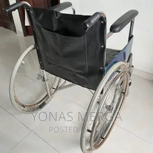 G101 Basic Wheelchair MOBEES Wheelchair : Ky-809jchrome)