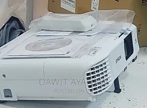 Brand New EPSON Projector