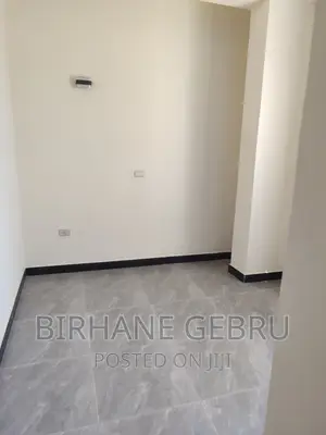 3bdrm Apartment in Apartiment, Bole for rent