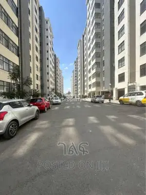 3bdrm Apartment in የግል, Bole for sale