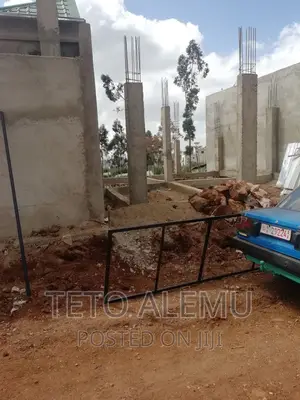 የሚሸጥ መሰርት የወጣ ቦታ አራራት