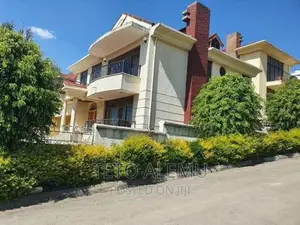 5bdrm House in የሚሸጥ ቦታ መሪ ጊፍት, Yeka for sale