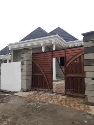 Furnished 6bdrm Villa in Aa, Bole for Sale