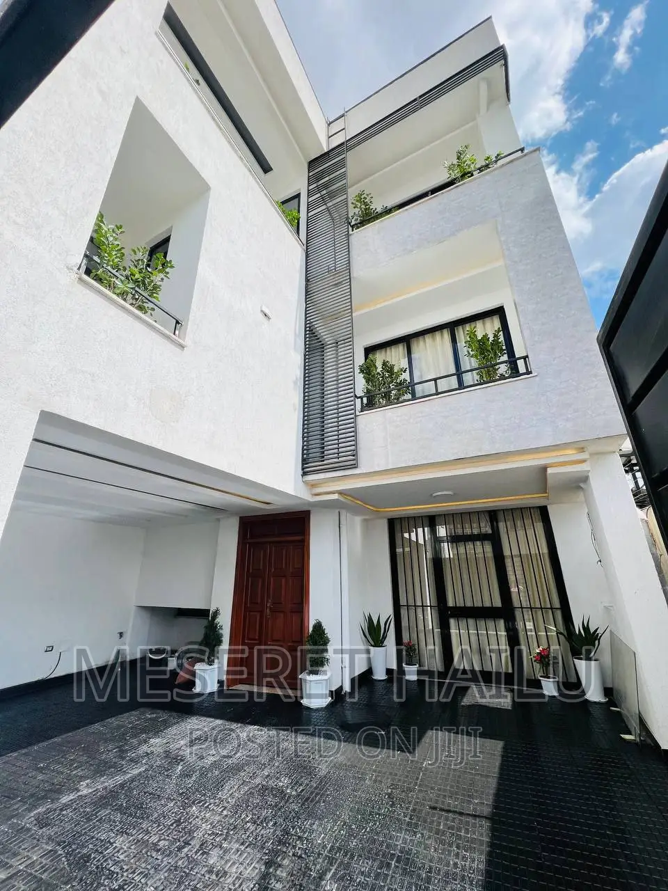 Furnished 7bdrm House in Gerji, Bole for rent