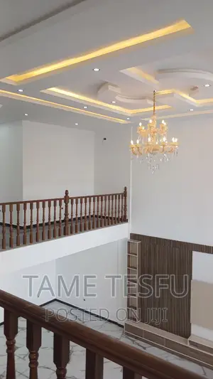 Furnished 12bdrm House in Hayat, Yeka for sale