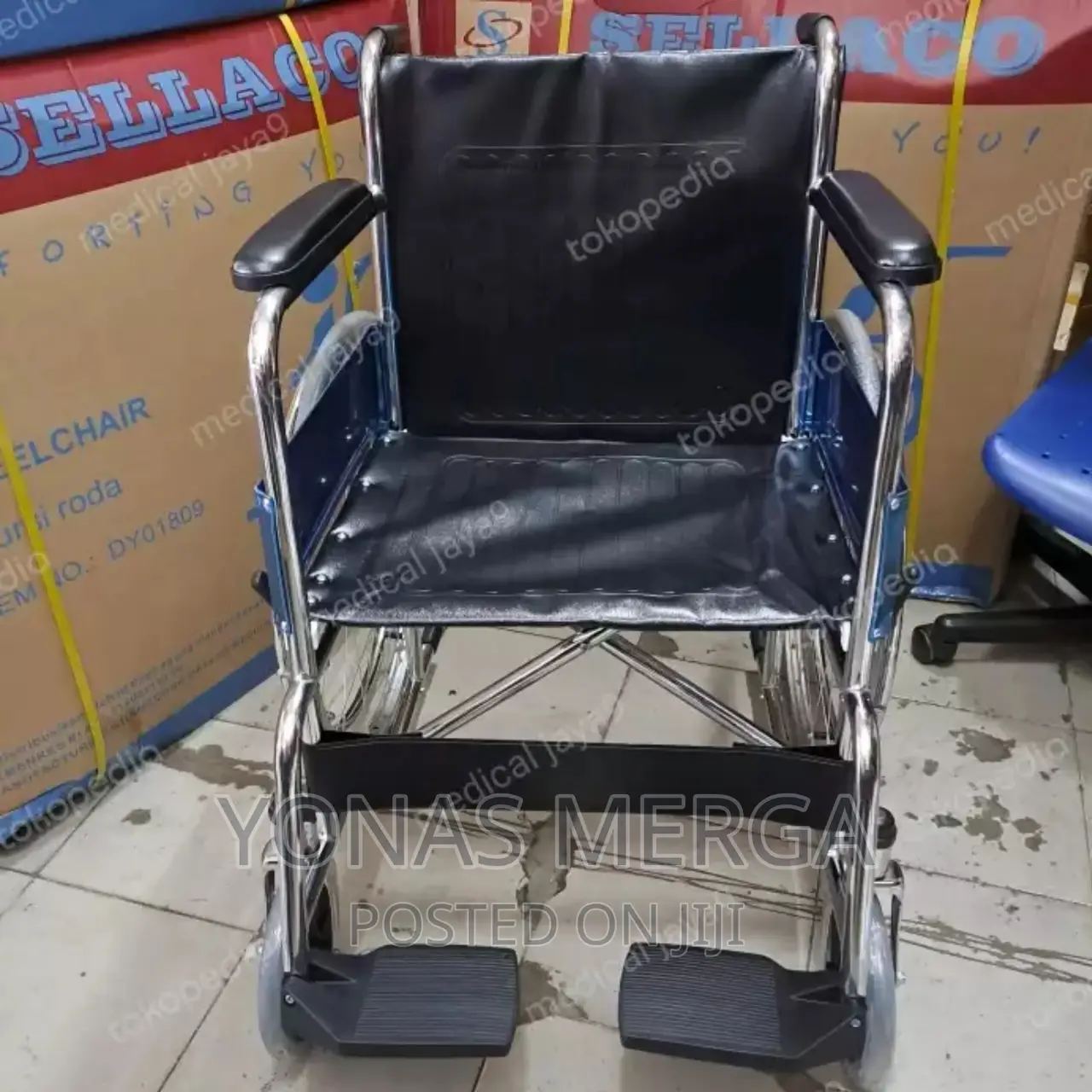 Sijux Lightweight Wheelchair, Folding Manual Self Propelled