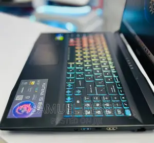 New Laptop MSI Katana 15 16GB Intel Core I7 SSD 512GB