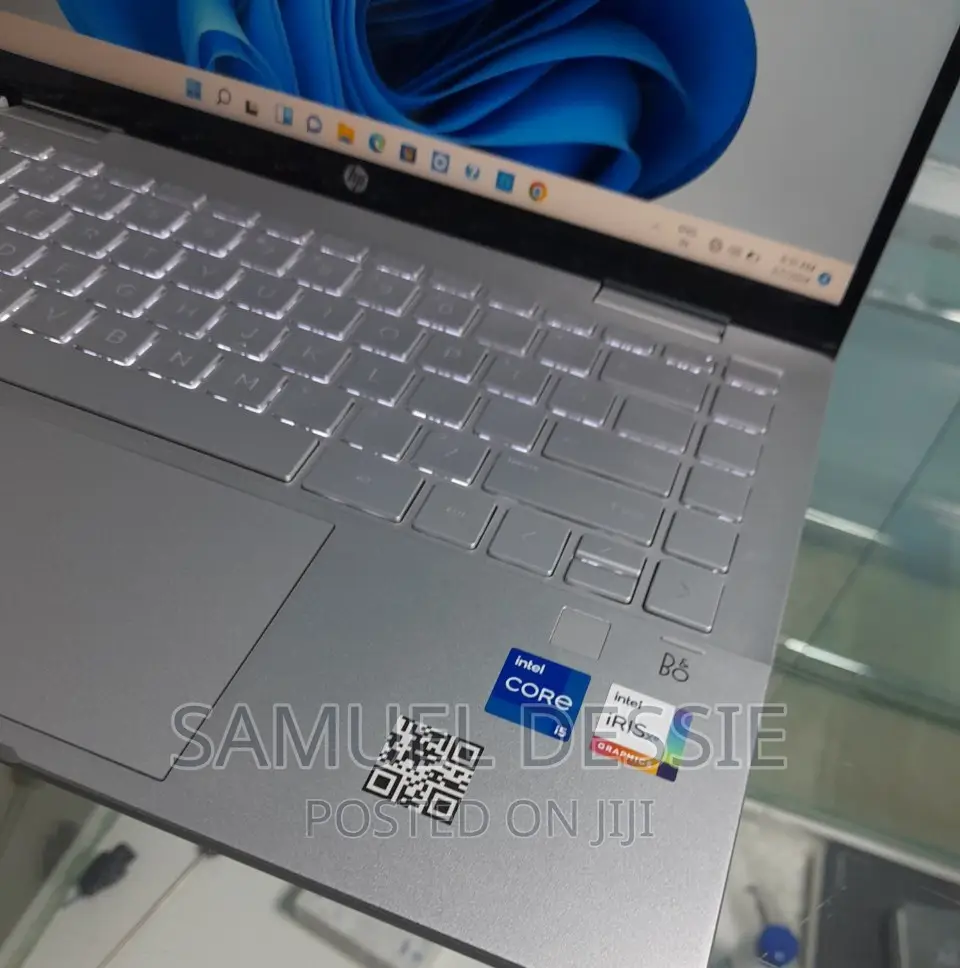 New Laptop HP Pavilion 13 X360 8GB Intel Core I5 SSD 512GB