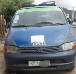 Toyota HiAce 2000 Blue