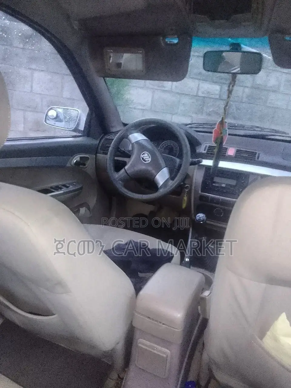 Lifan 520 2010 Silver