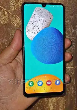 Samsung Galaxy M32 128 GB Blue