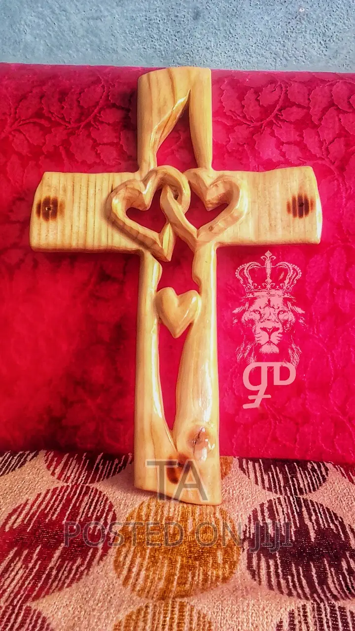 Artistic Decor Wooden Handicraft Cross
