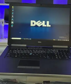 New Laptop Dell Precision 7720 32GB Intel Core I7 SSD 512GB
