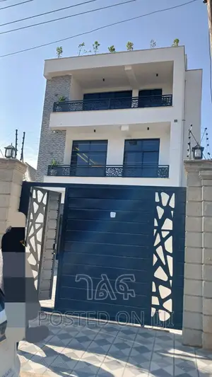 5bdrm House in የግል, Bole for sale